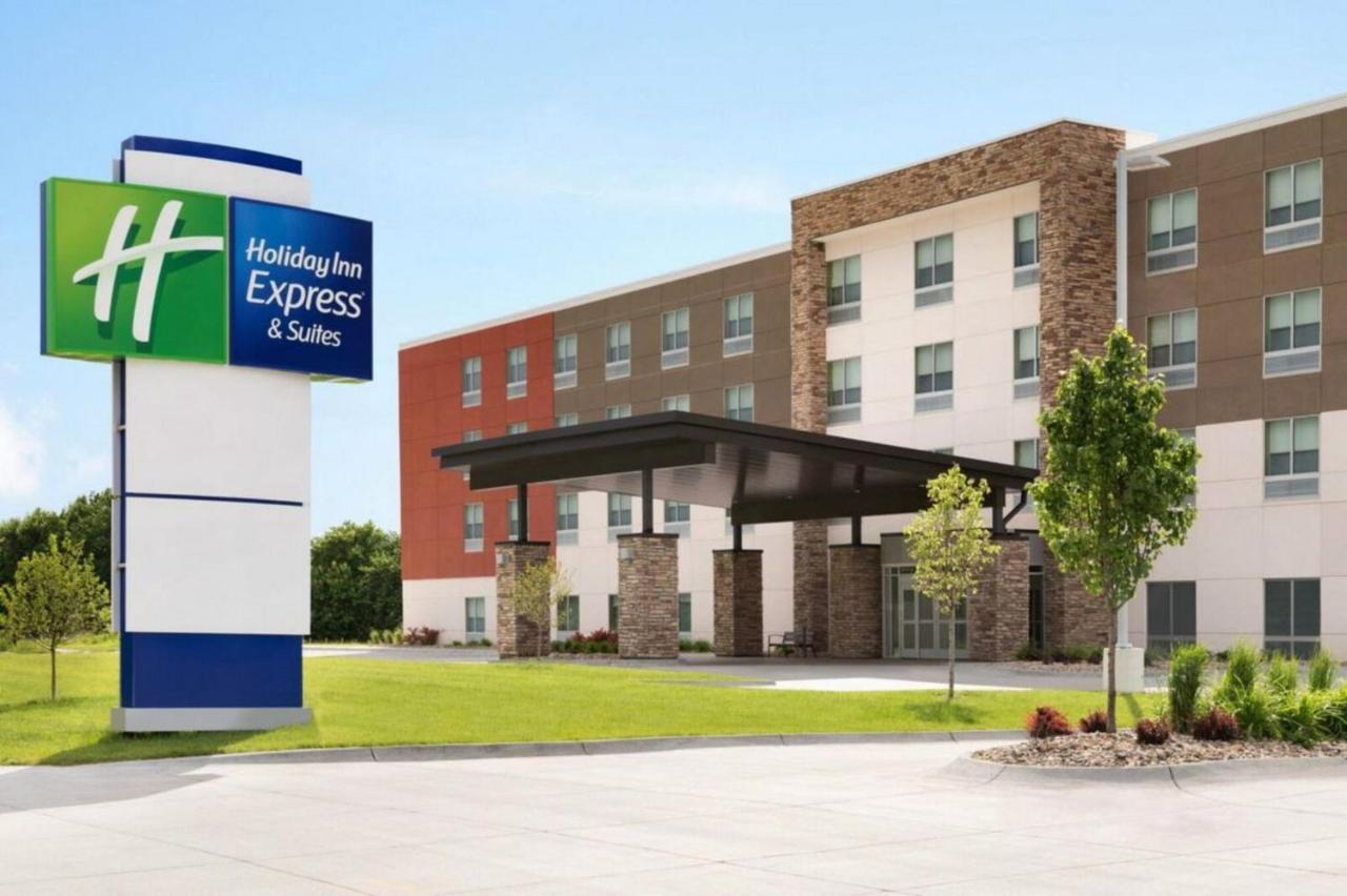 Holiday Inn Express & Suites Oscoda By Ihg מראה חיצוני תמונה