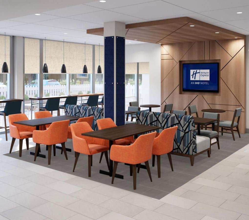 Holiday Inn Express & Suites Oscoda By Ihg מראה חיצוני תמונה