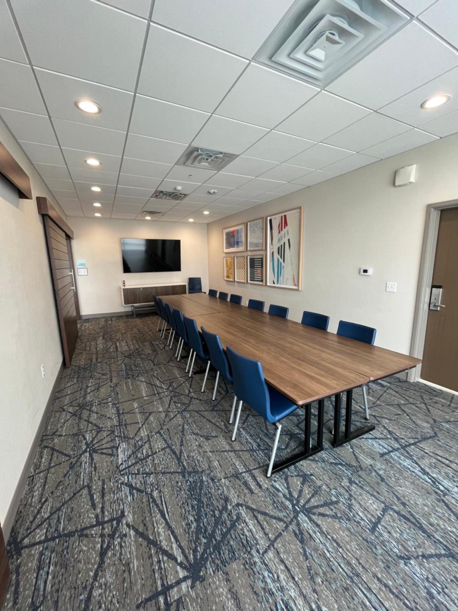 Holiday Inn Express & Suites Oscoda By Ihg מראה חיצוני תמונה